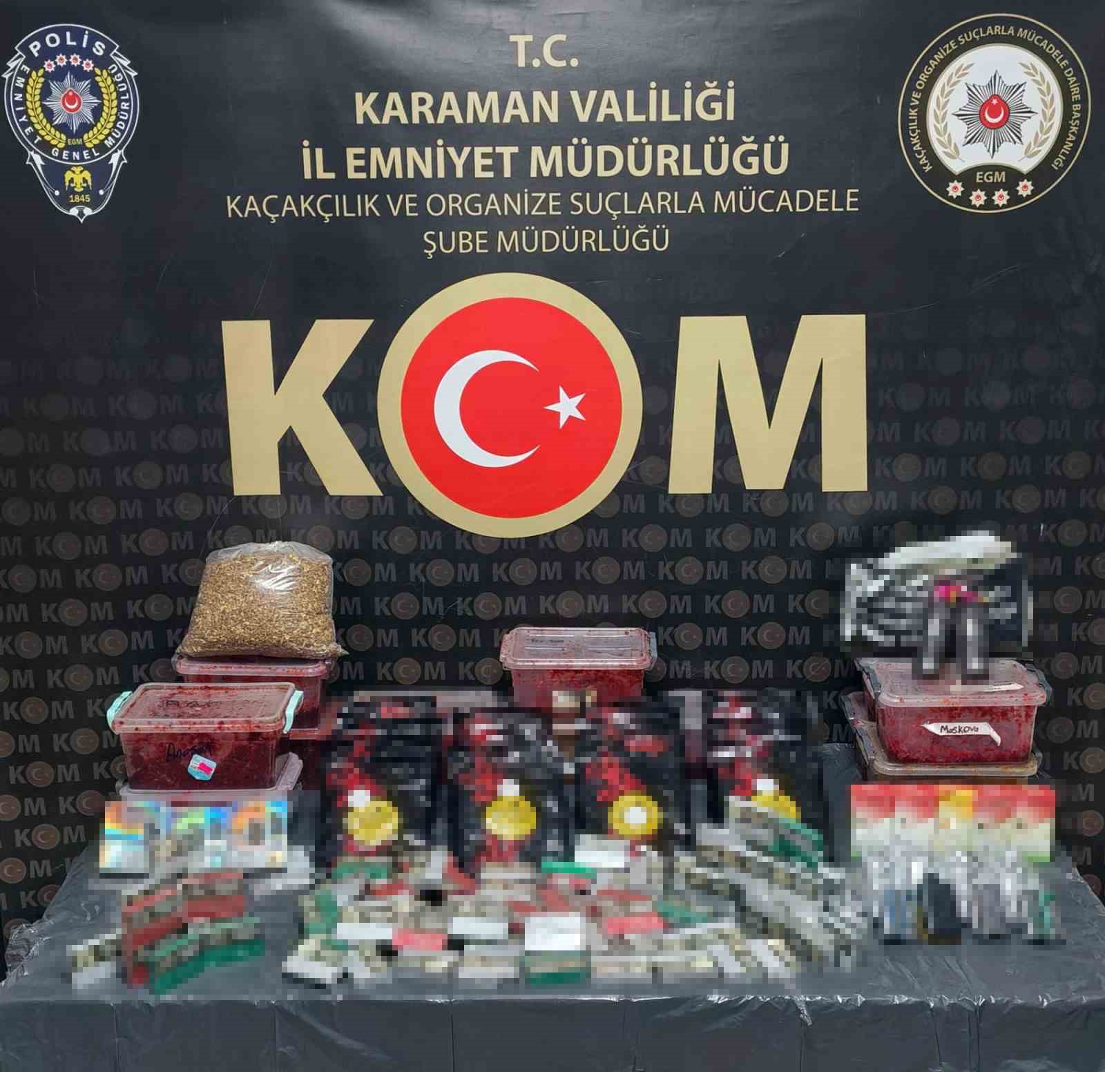 karamanda uyusturucu ve kacak tutun ele gecirildi 3 tutuklama 1 OMIHamu5