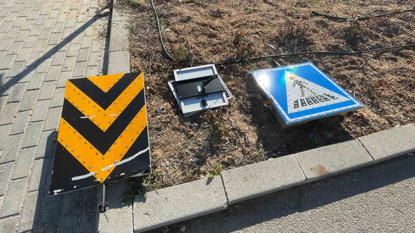 Karaman’da yaşanan kaza ucuz atlatıldı 5 karamanda yasanan kaza ucuz atlatildi 1