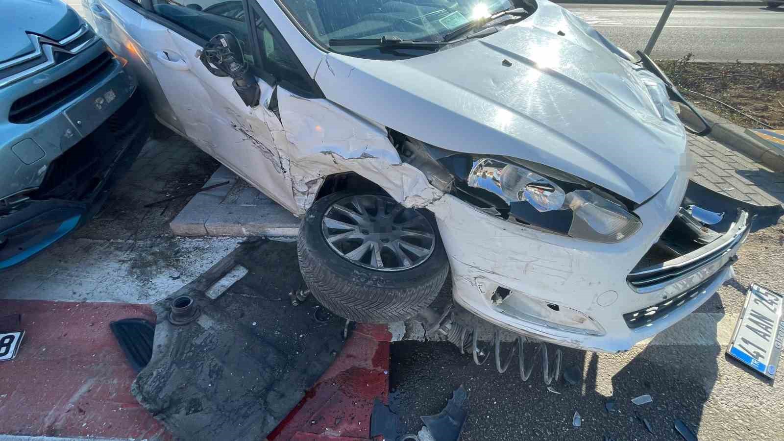 Karaman’da yaşanan kaza ucuz atlatıldı 7 karamanda yasanan kaza ucuz atlatildi 3 7VDMwOZ7