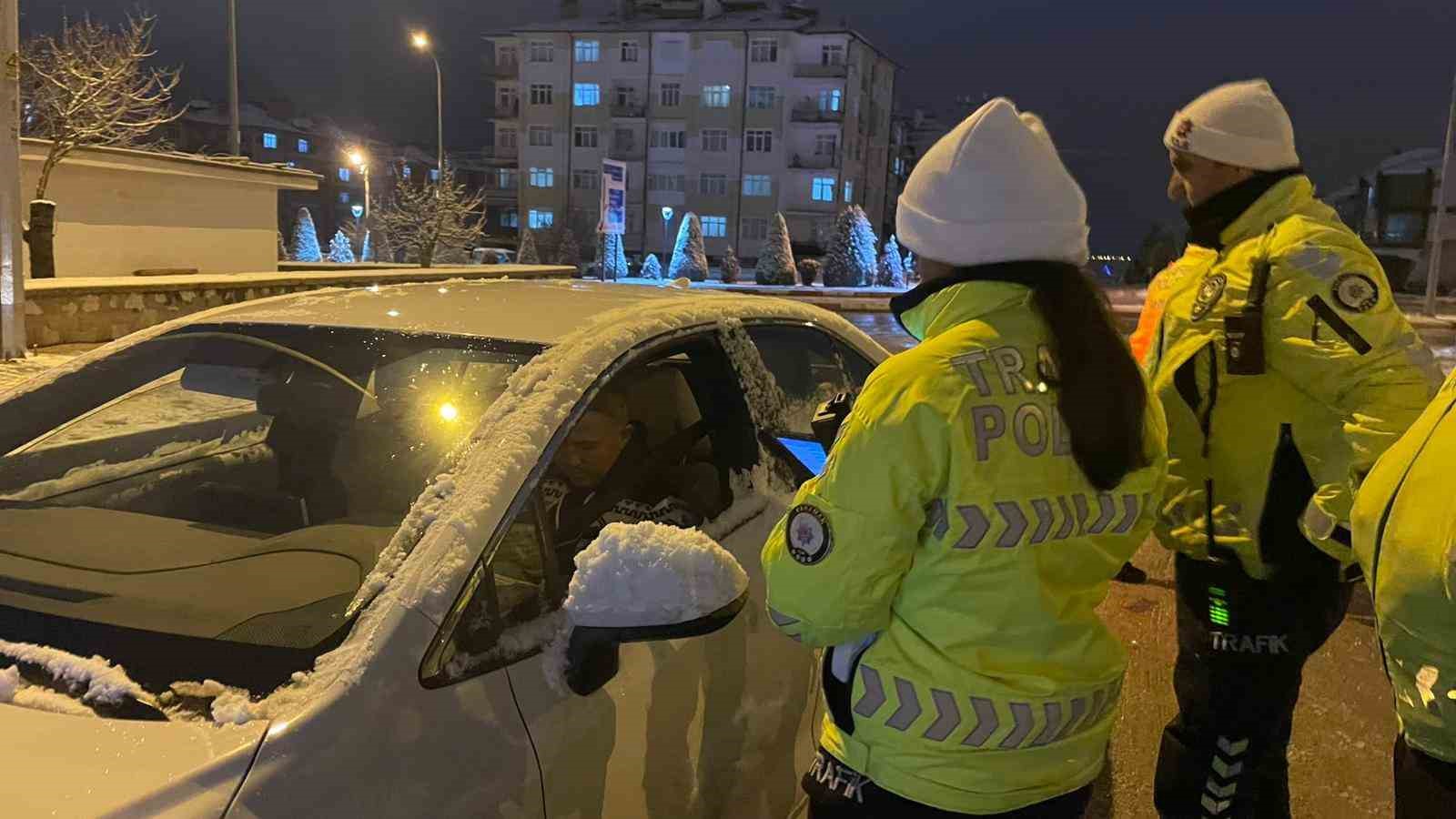 karamanda yilbasi tedbirleri sabaha kadar surdu 1 juAYLhuc