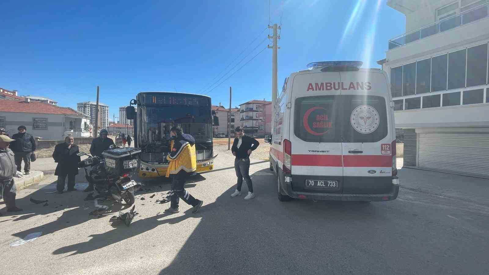 karamanda yolcu otobusuyle motokurye carpisti 1 yarali 1 n27dCstn