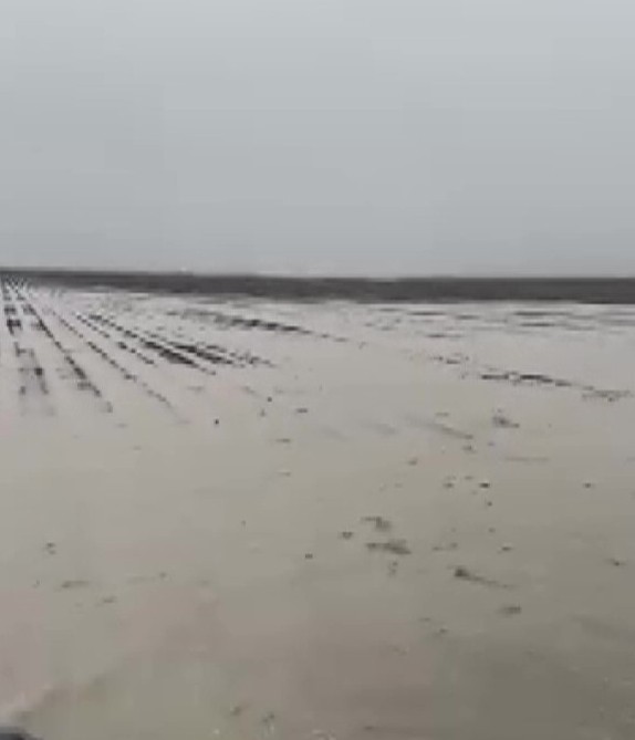 karatasta saganak hayati felc etti yollar ve tarlalar gole dondu 2 uT4NtTyb