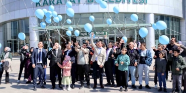 karatayda-mavi-balonlar-gokyuzune-birakildi-SjjH5RIn.jpg