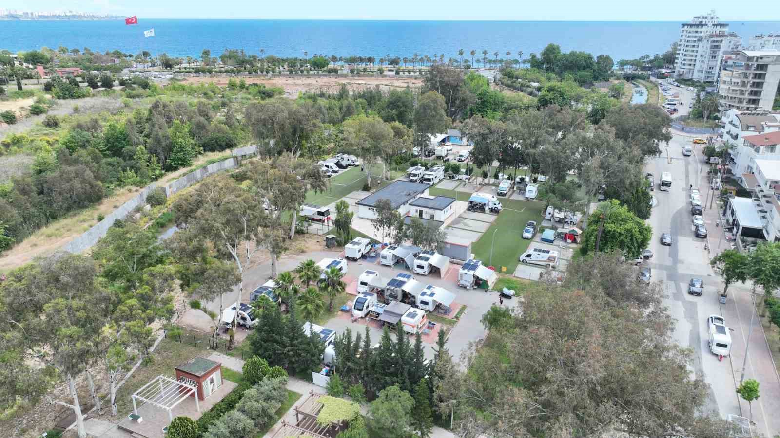 karavan tutkunlarinin bayram rotasi antalya oldu 1 kdF9qgKd