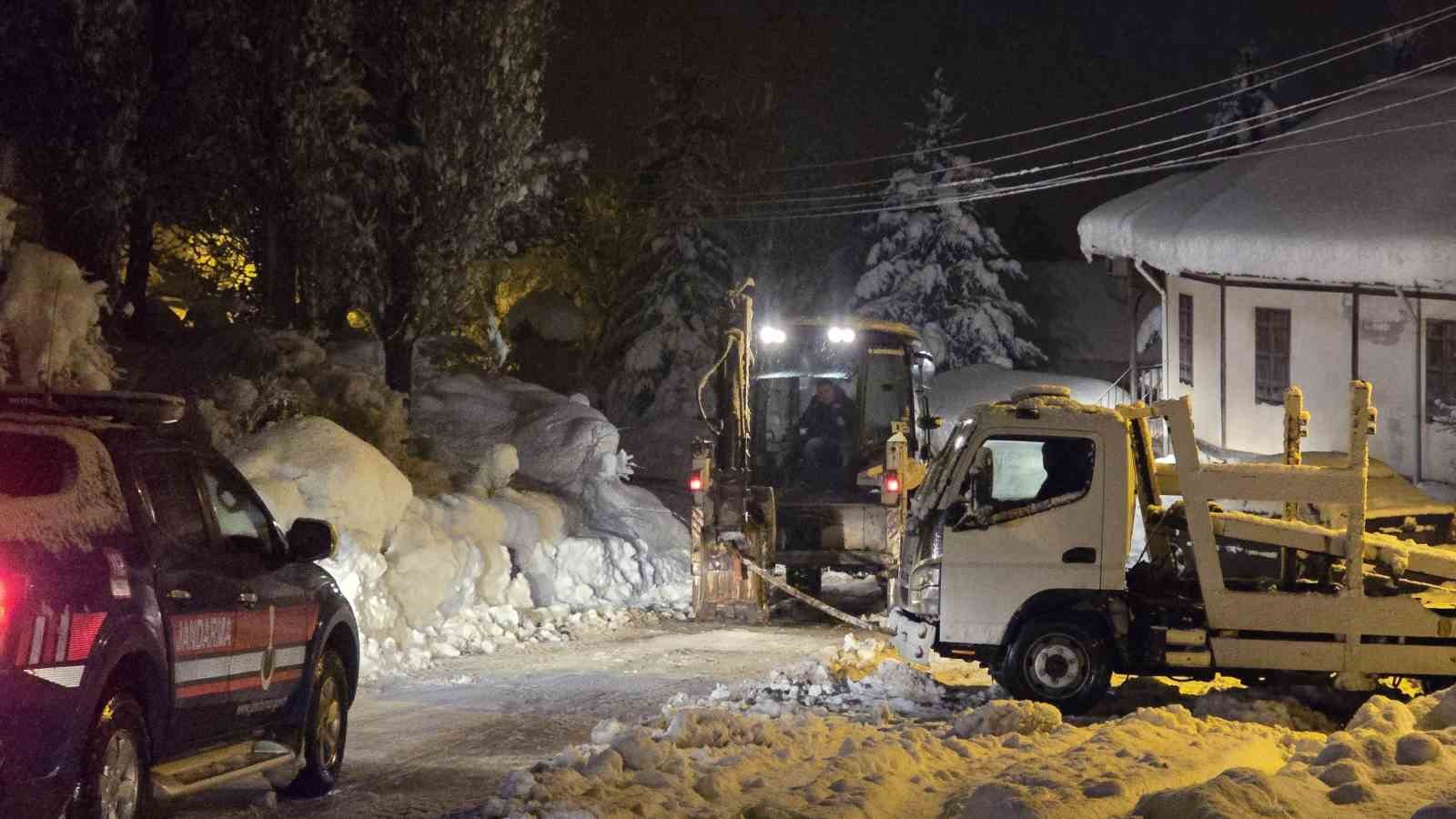 karda mahsur kalan vatandas kurtarildi 1