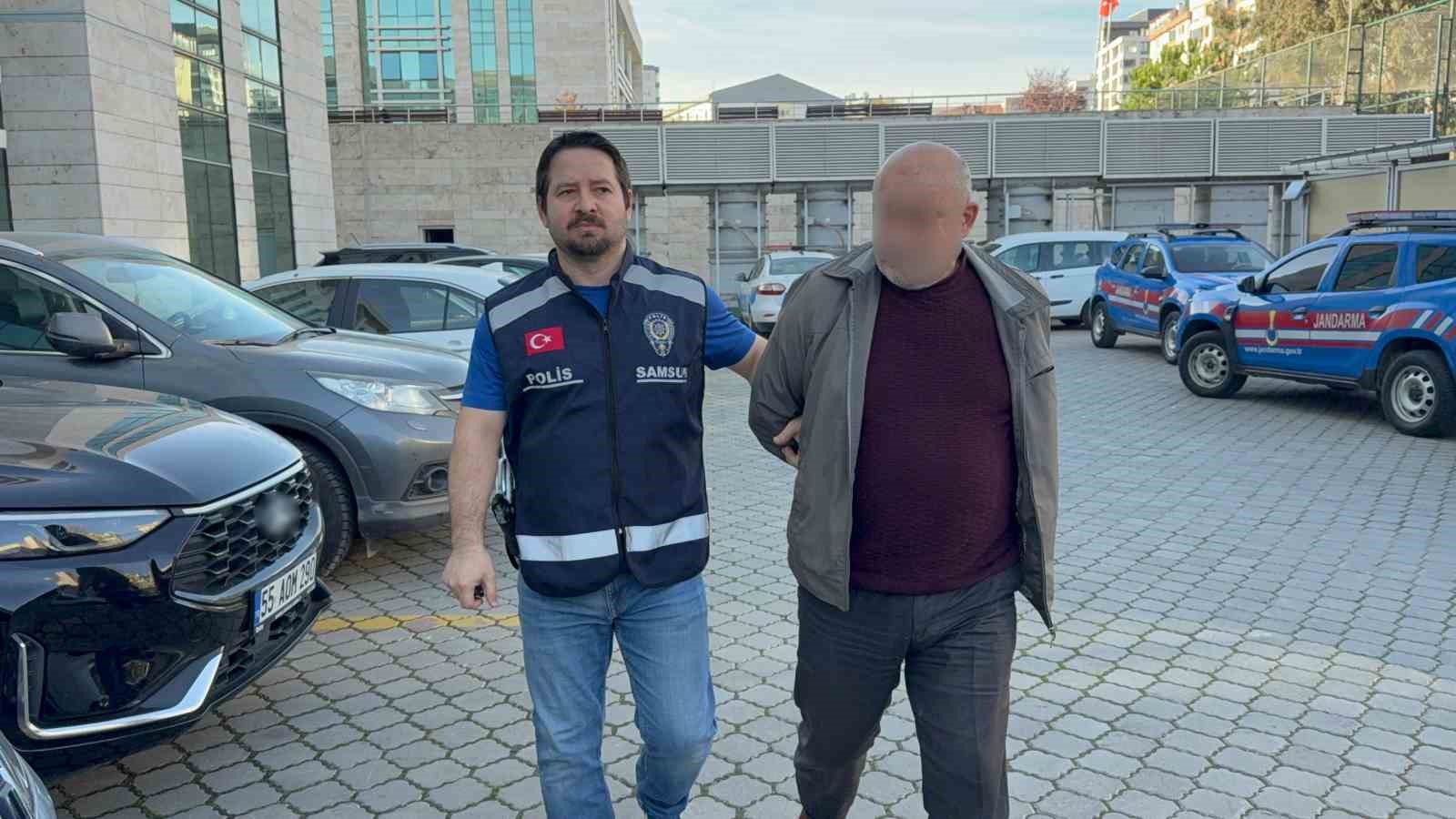 kardesini bicakla yaraladigi iddiasiyla adliyeye sevk edildi 1 4CRq9X8D
