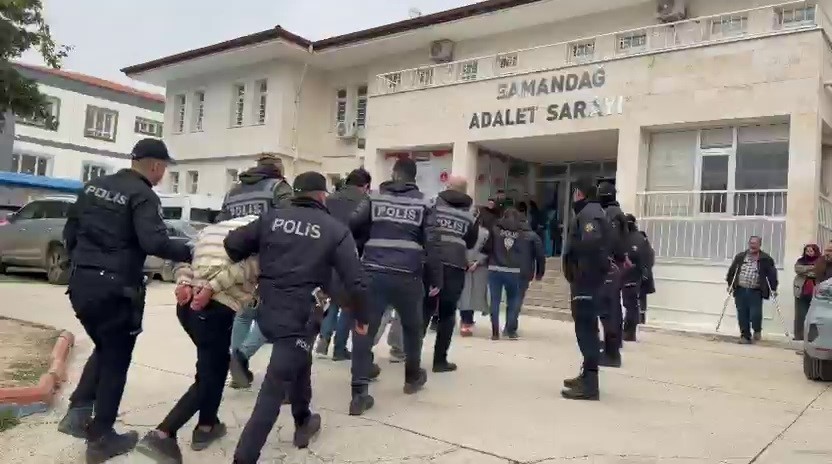 kardesini silahla vurarak yaralayan 19 yasindaki abla akil sagliginin tespiti icin hastaneye sevk edildi UcDTEw3F
