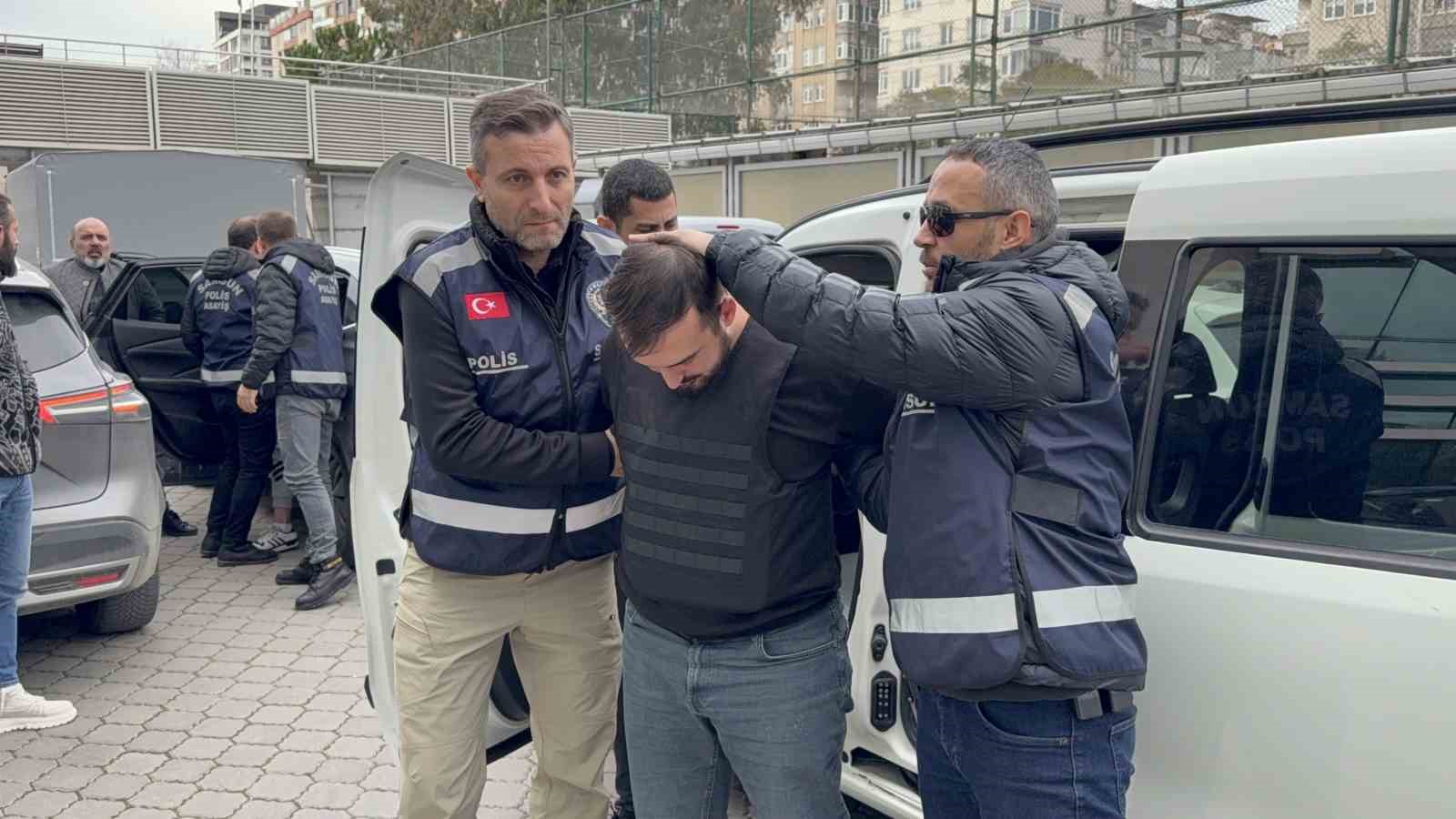 kardeslere maskeli saldiri cinayetinde 2 zanli adliyeye sevk edildi 0 XdCOkBjW