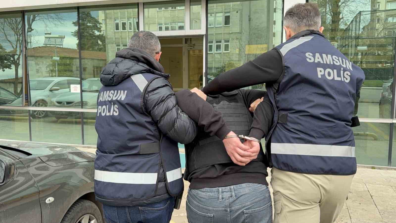 kardeslere maskeli saldiri cinayetinde 2 zanli adliyeye sevk edildi 3 QLfLtwkt