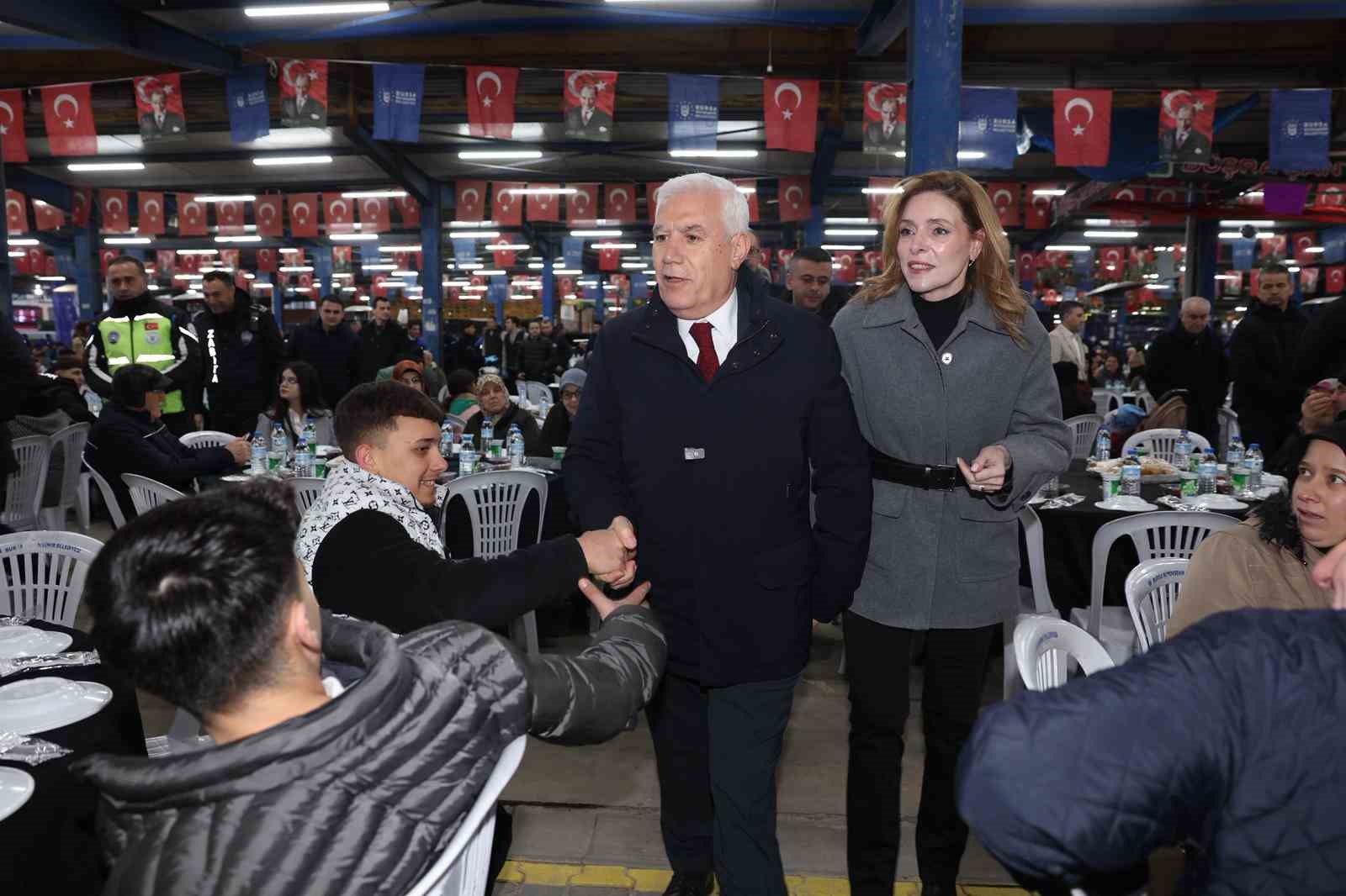 kardeslik sofrasi karacabeyde kuruldu 0 1DiCjLcF