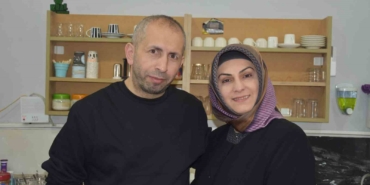 kari-kocanin-cay-ocagindaki-omuz-omuza-mesaisi-15inci-yilinda-rXeyzO6O.jpg