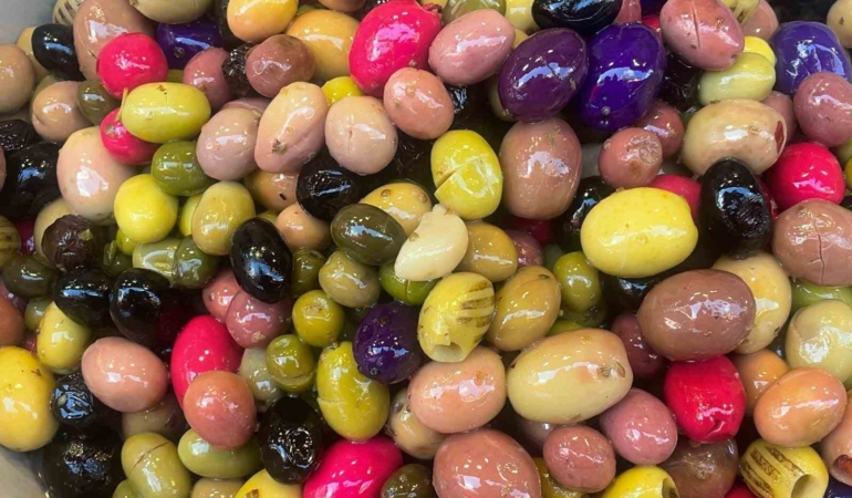 kari-kocanin-zeytin-kavgasindan-osmanli-karisimi-cikti-LOyjWcEs.jpg