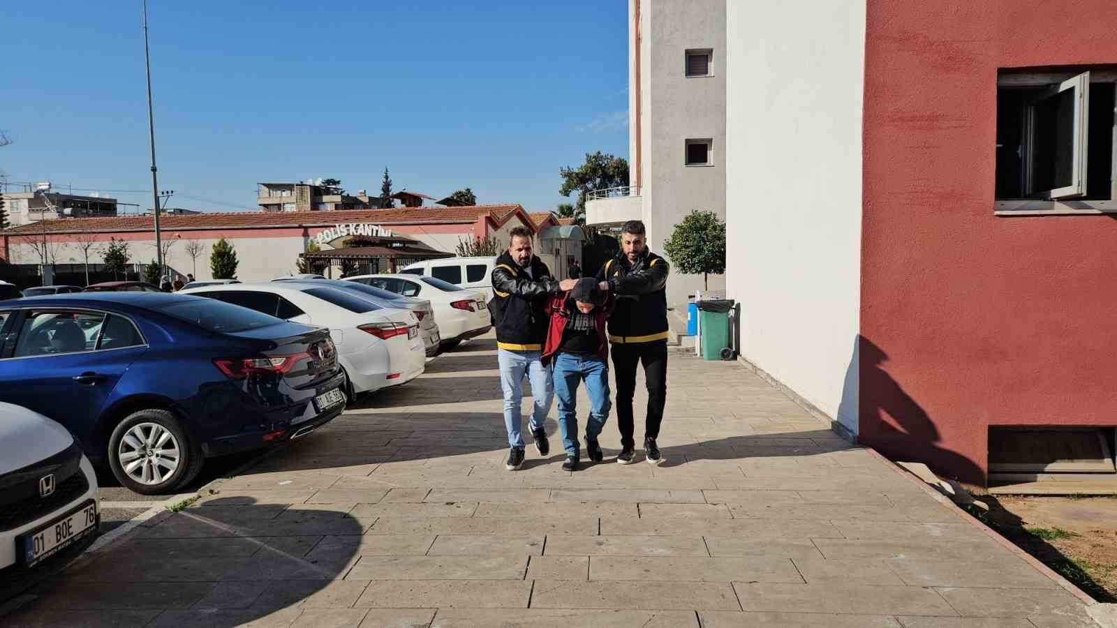 karisini gogsunden bicaklayarak olduren zanli keske boyle olmasaydi 0 MJiQRTdh