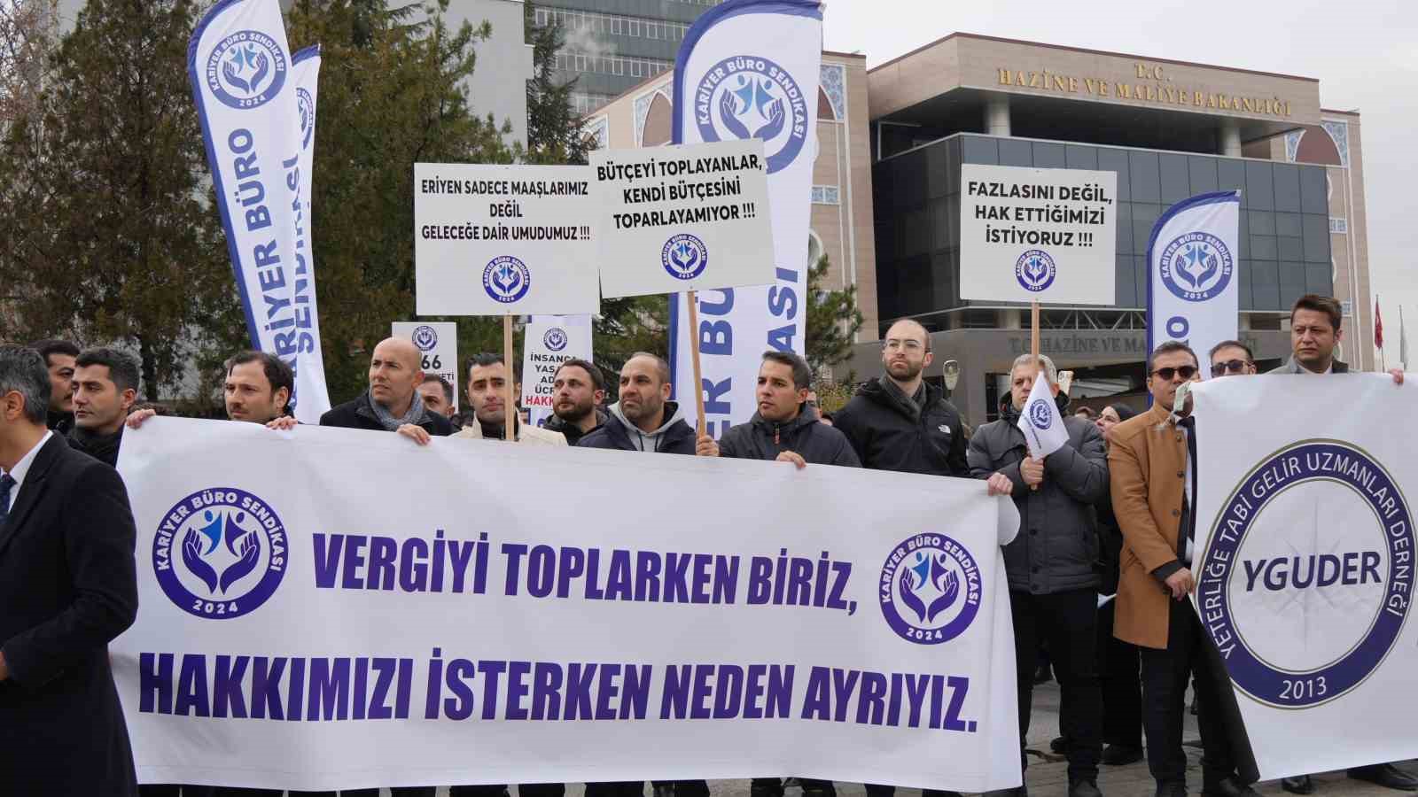 kariyer buro sendikasi baskani akgul 666 sayili khk bu ekonomik kosullarda kariyer mesleklerin en vuiRrv8i