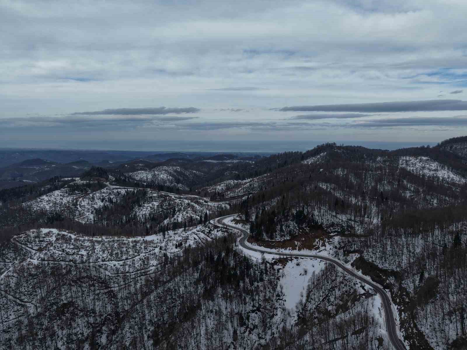 karla kaplanan 900 rakimli cam dagi kartpostallik goruntuler sundu 4