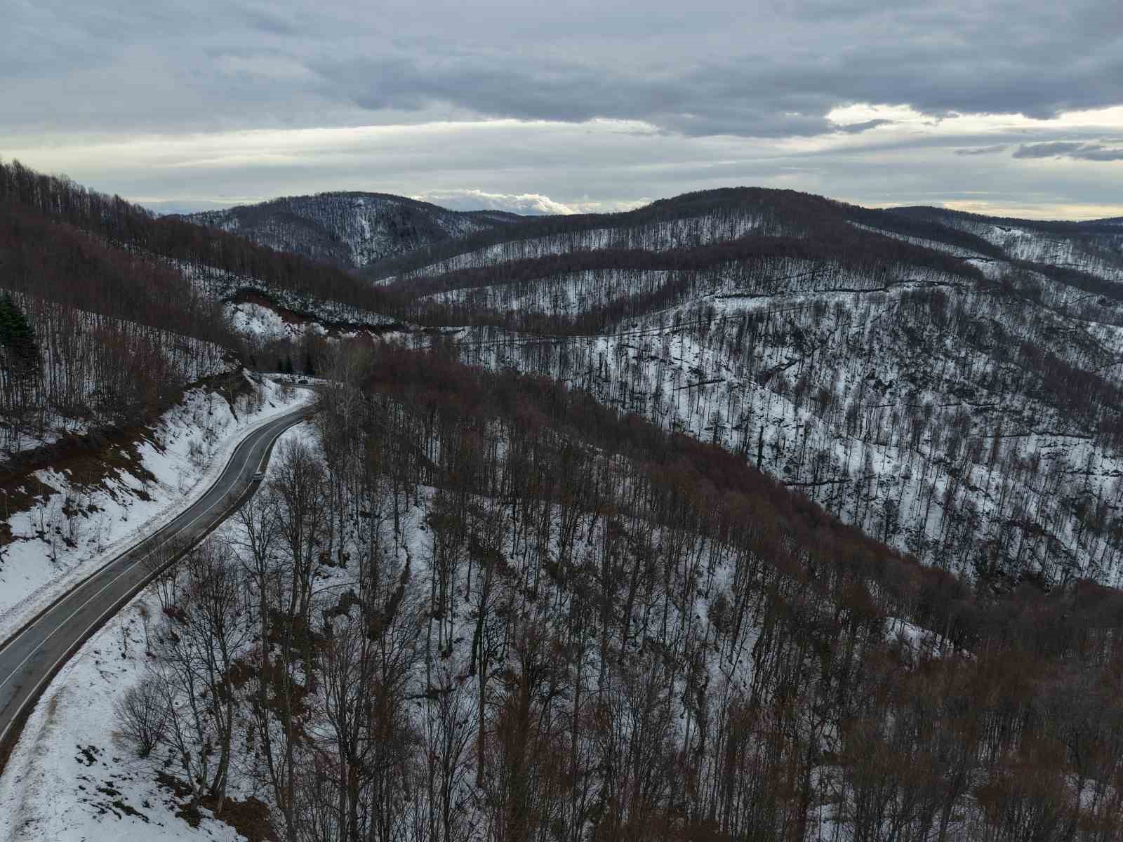 karla kaplanan 900 rakimli cam dagi kartpostallik goruntuler sundu 6 zMUDHkrJ