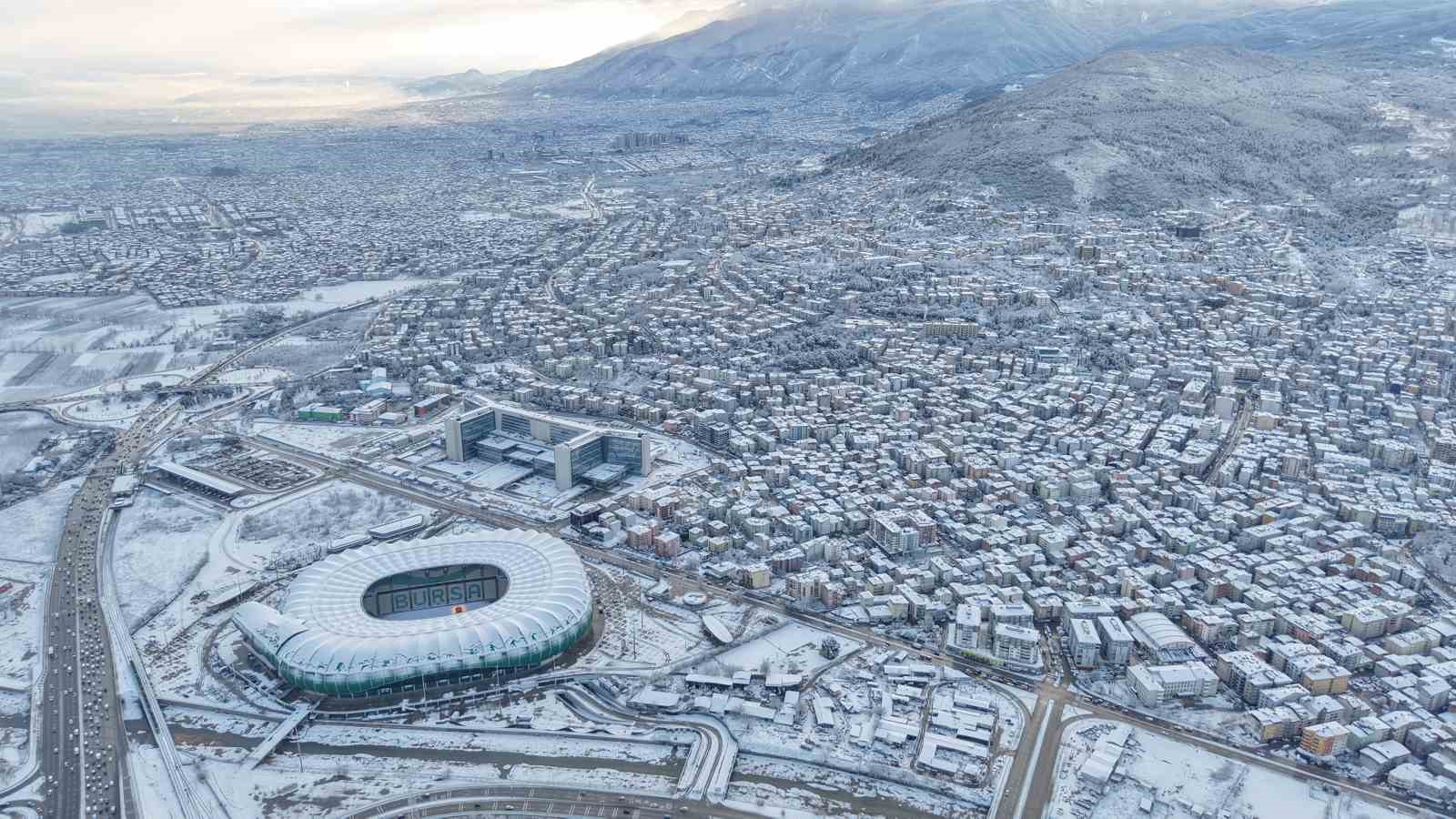 karla kapli timsah arena stadyumu boyle goruntulendi 4 EeLRNMK6