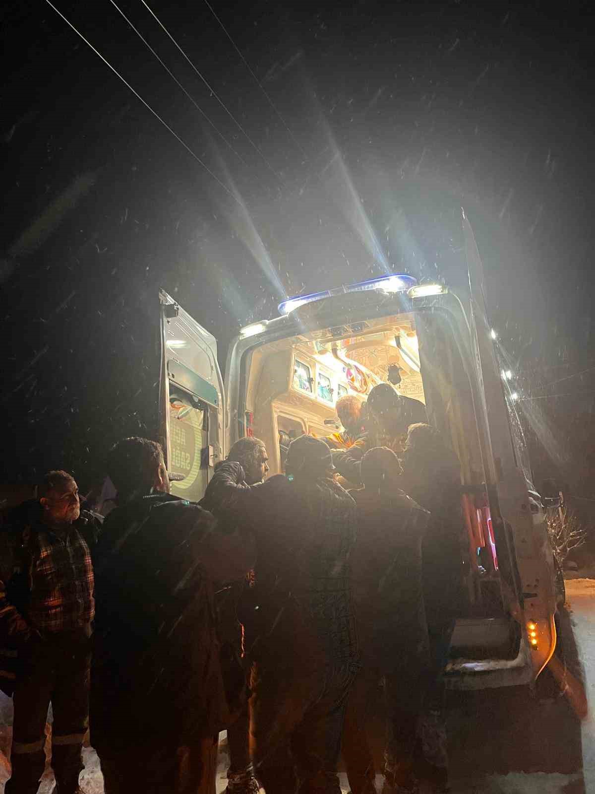 karla kapli yollarda zamana karsi yaris kameraya yansidi 1