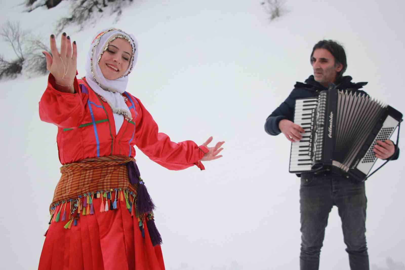 karlar altindaki dogal yasam maden koyunde sanatla bulustu 8 wUd5ZcPJ