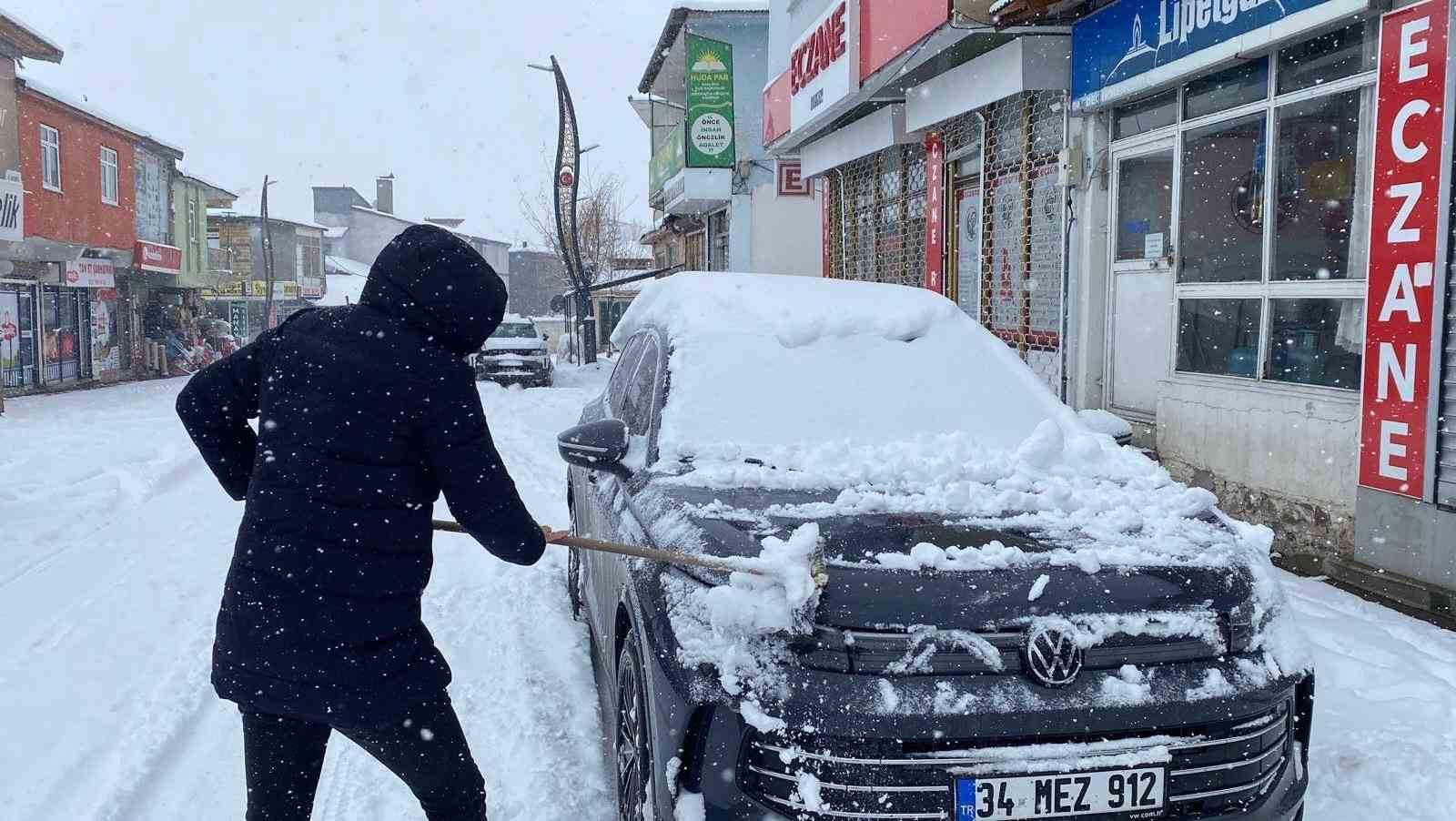 karliova kara teslim oldu 0 qYPMynil