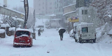 karliovada-kar-yagisi-basladi-BewFgQJL.jpg