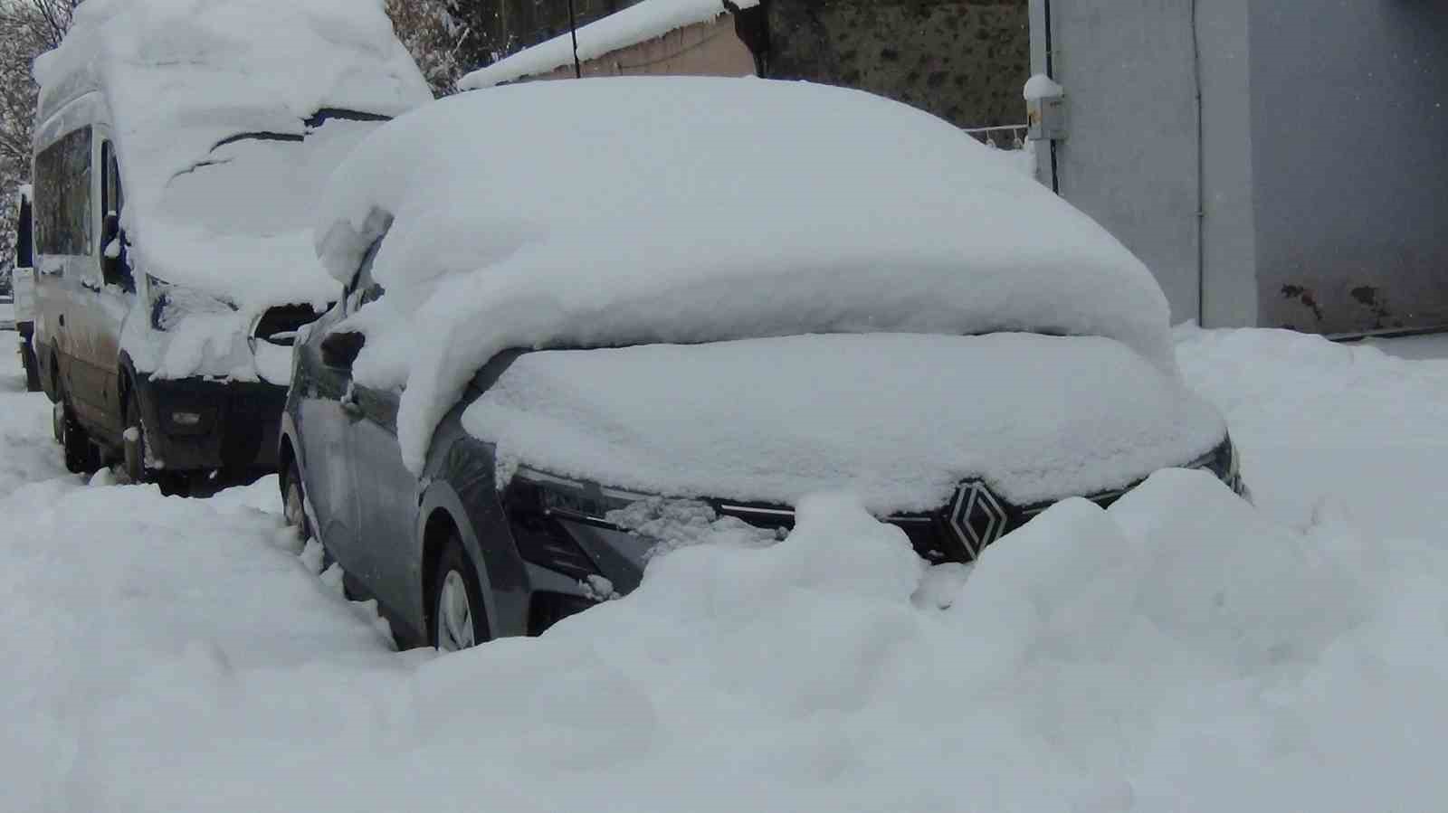 kars beyaza hapsoldu yarim asirlik kar rekoru kirildi 10 lfvhH1cI