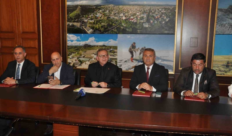 kars-kasari-avrupa-yolunda-ab-cografi-isaret-tescili-icin-tarihi-adim-5aiU2HLc.jpg