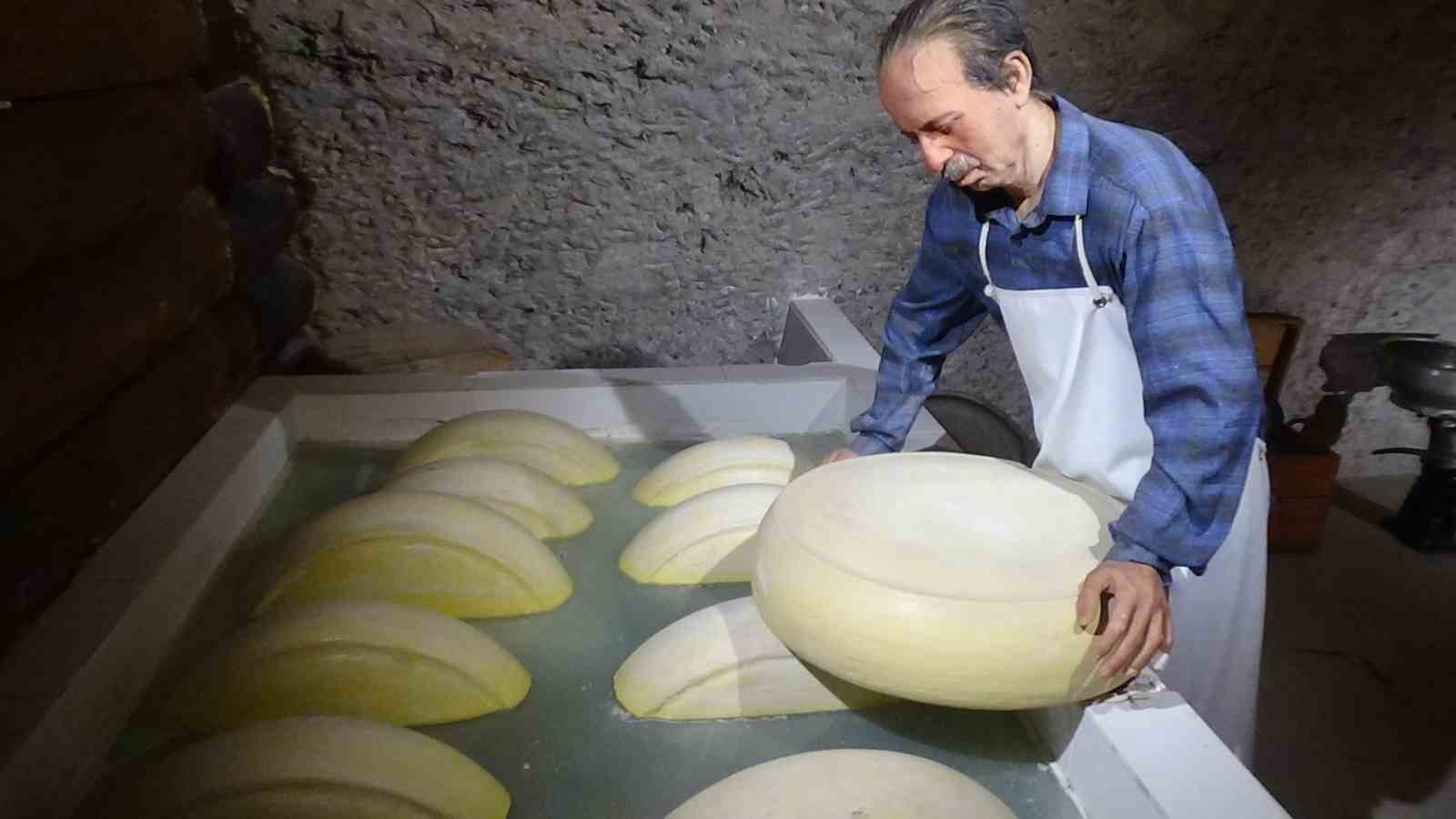 kars peynir muzesi turistlerin gozdesi oldu 2 VHgPWGyn