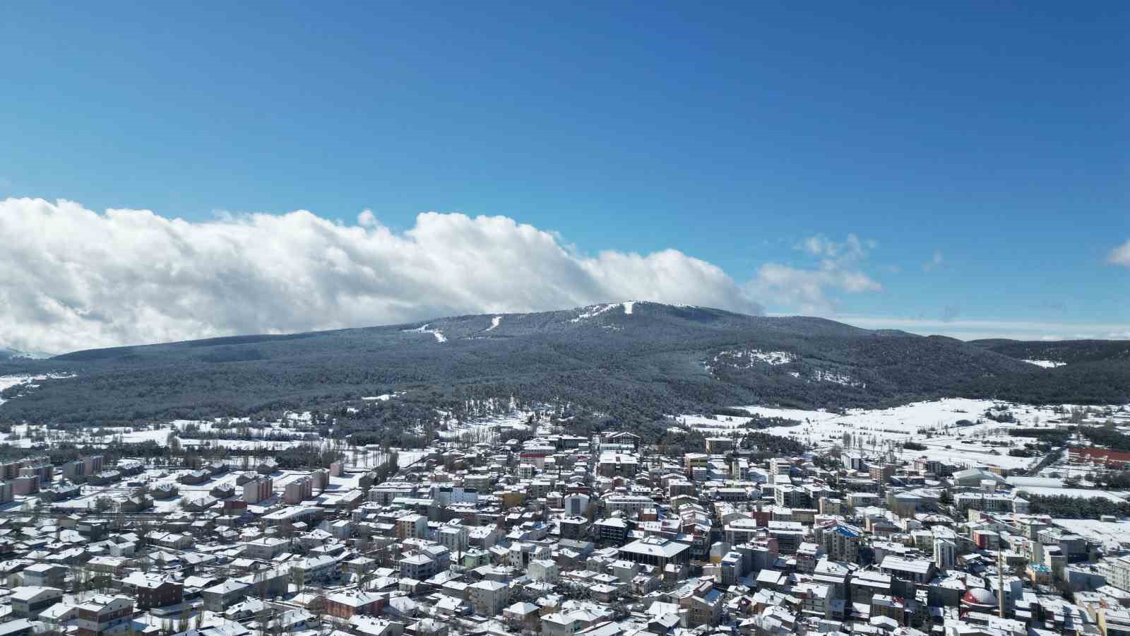 kars ve sarikamis beyaza burundu dogunun masalsi kis manzarasi havadan goruntulendi 1 bkBjrT6i