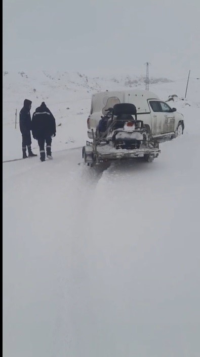 karsin sogugunda enerji mesaisi aras edas ekiplerinin sogukla imtihani 1 ngdbpBI1