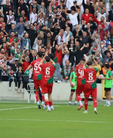 karsiyaka-5-maclik-izmir-seruveninde-kaybetmedi-ga55QPG1.jpg