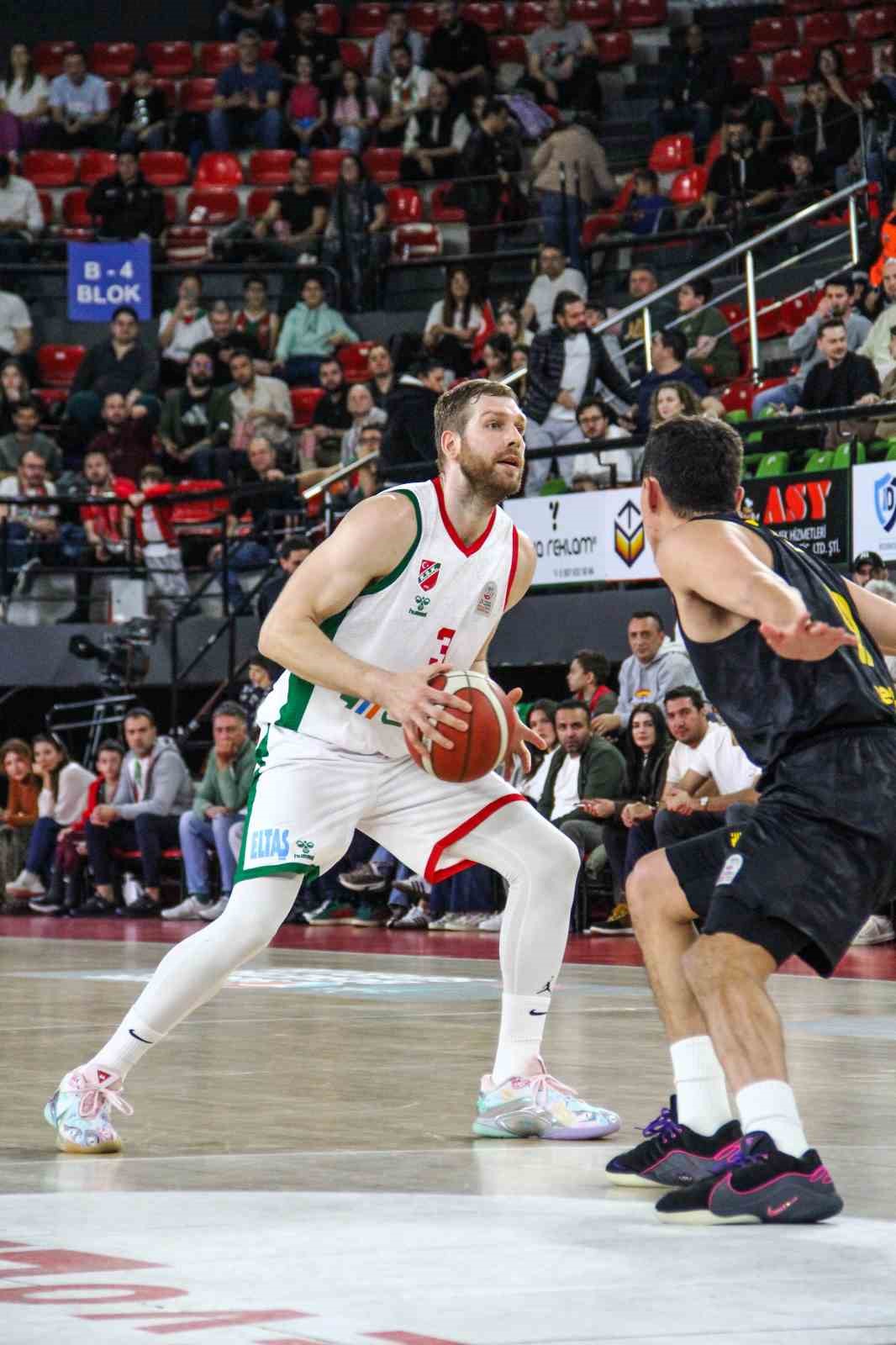 karsiyaka basketbol 7 mac sonra kazandi 2 ZWnc5Q8z