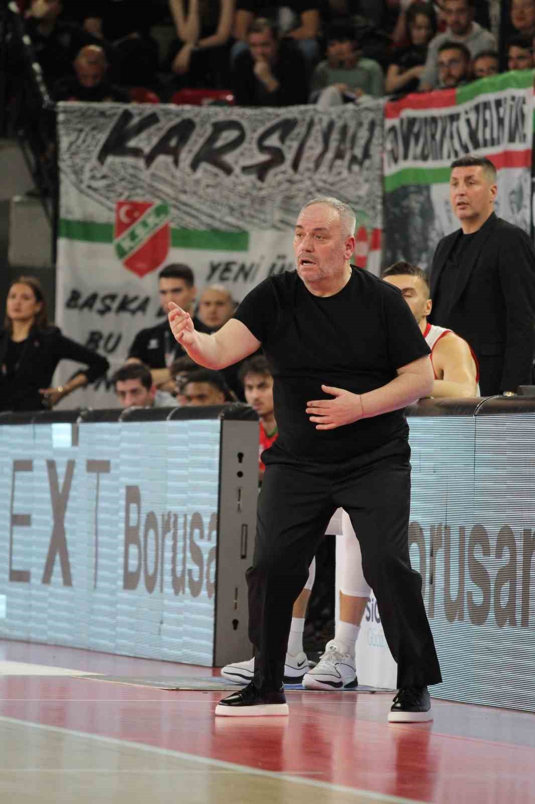 karsiyaka basketbol 7 mac sonra kazandi 3