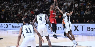 karsiyaka-basketbol-firsat-tepti-uCr9xUp4.jpg
