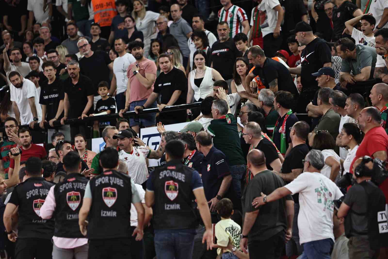 Karşıyaka Basketbol, ligde kalmayı başardı 7 karsiyaka basketbol ligde kalmayi basardi 3 M4YTMcSd