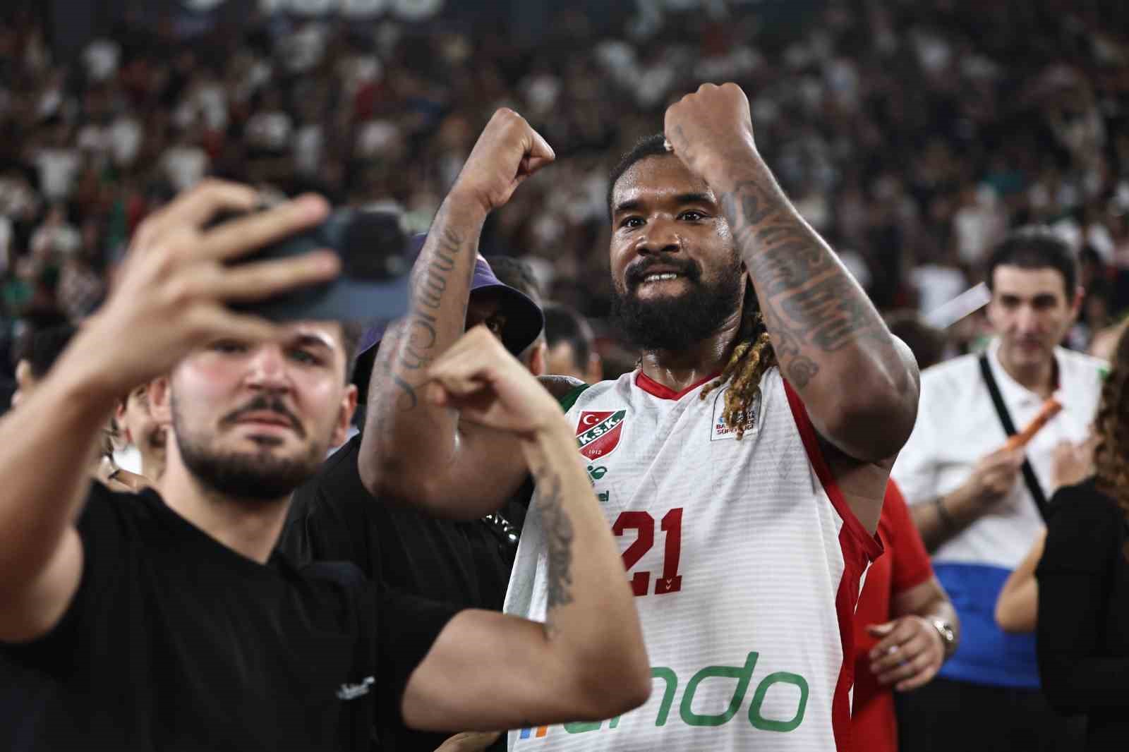 Karşıyaka Basketbol, ligde kalmayı başardı 12 karsiyaka basketbol ligde kalmayi basardi 8 FYCaGAZW