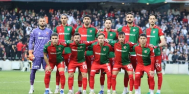 karsiyaka-play-off-maclarina-kadar-izmirden-cikmayacak-ELN6gau9.jpg