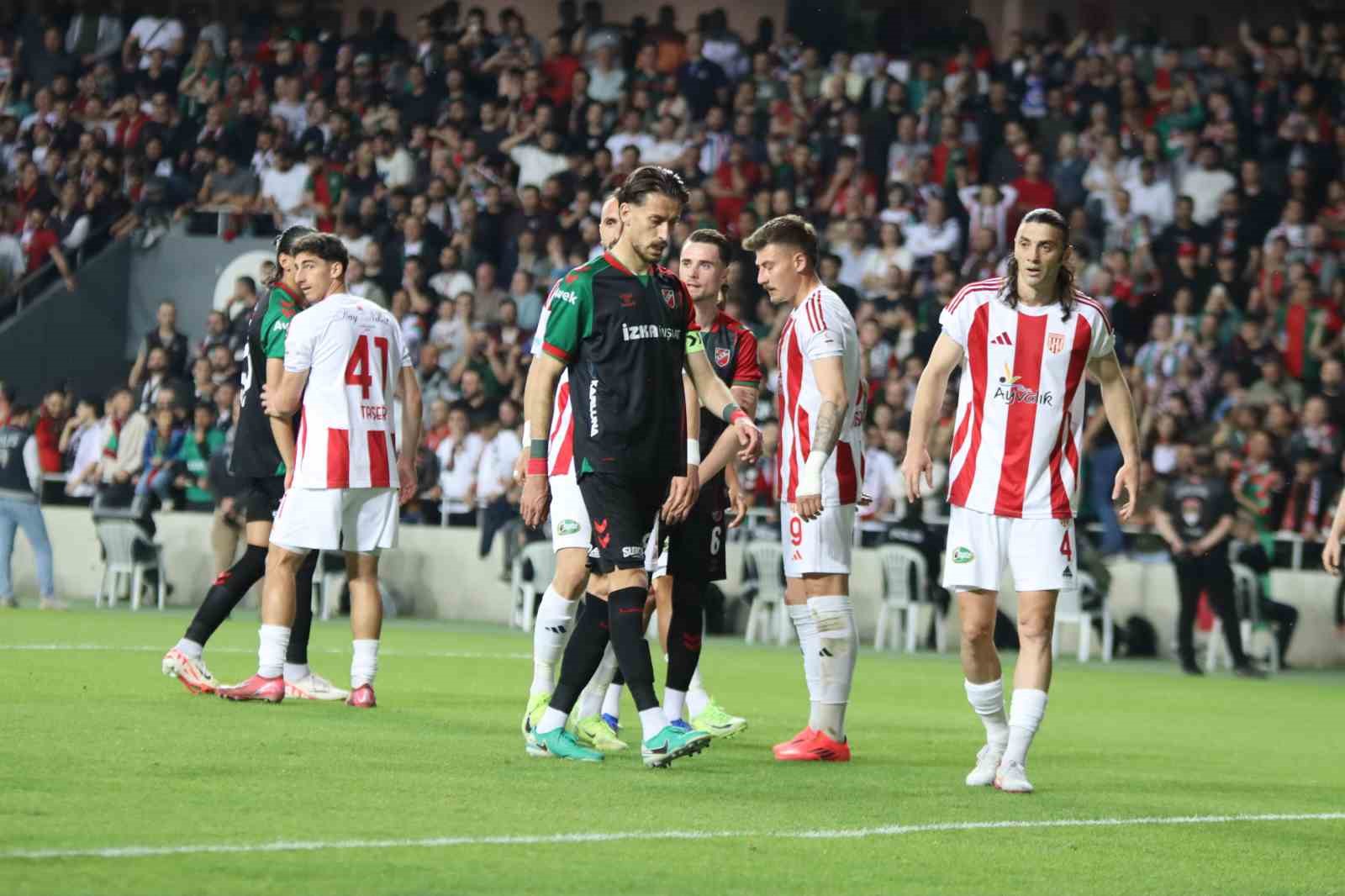 Karşıyaka, play-off’a veda etti 12 karsiyaka play offa veda etti 8 LHi4wdtA