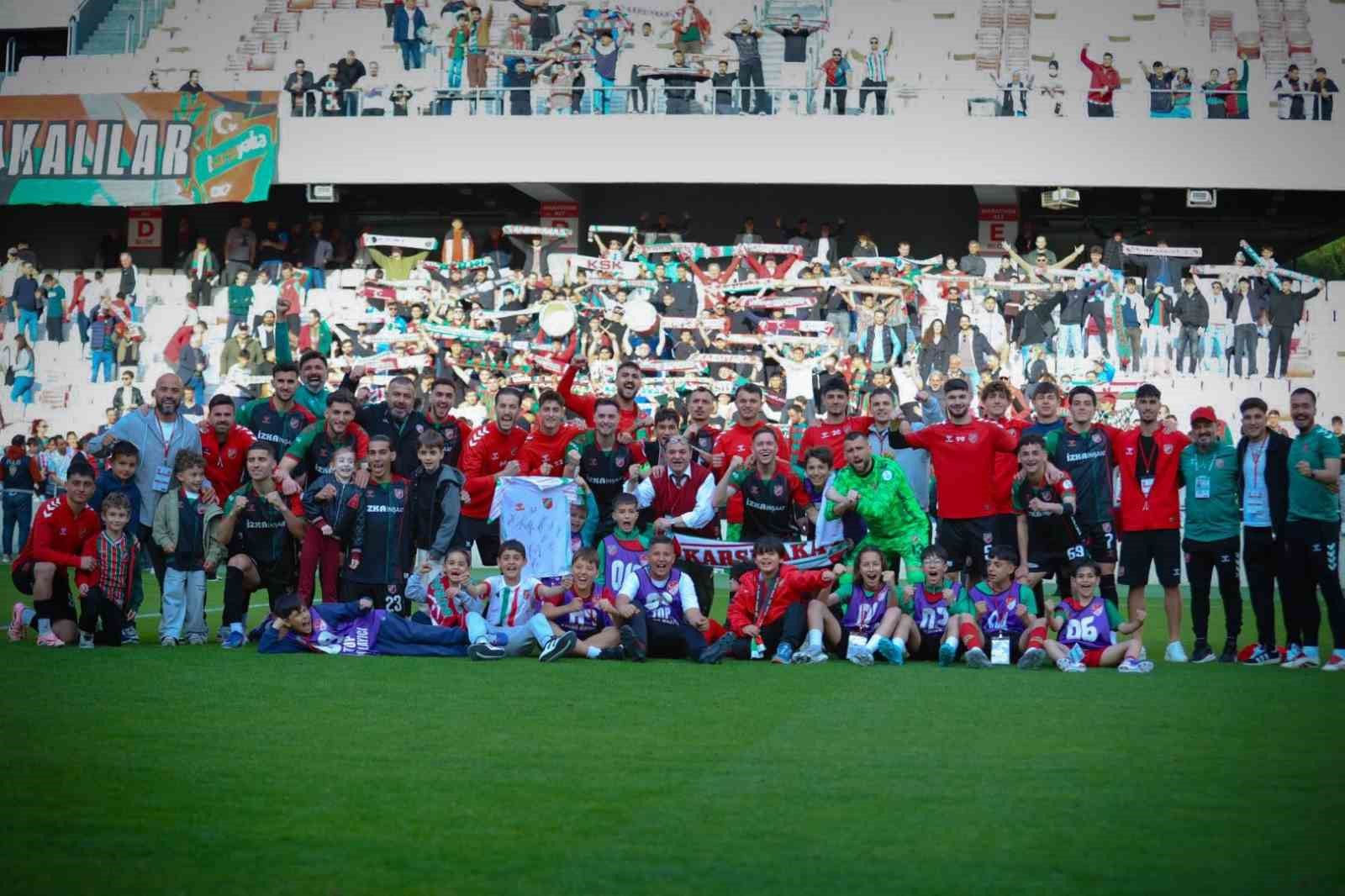 karsiyaka son 4 macin 3unde rakip fileleri 5er kez havalandirdi 2 AORd5uIL