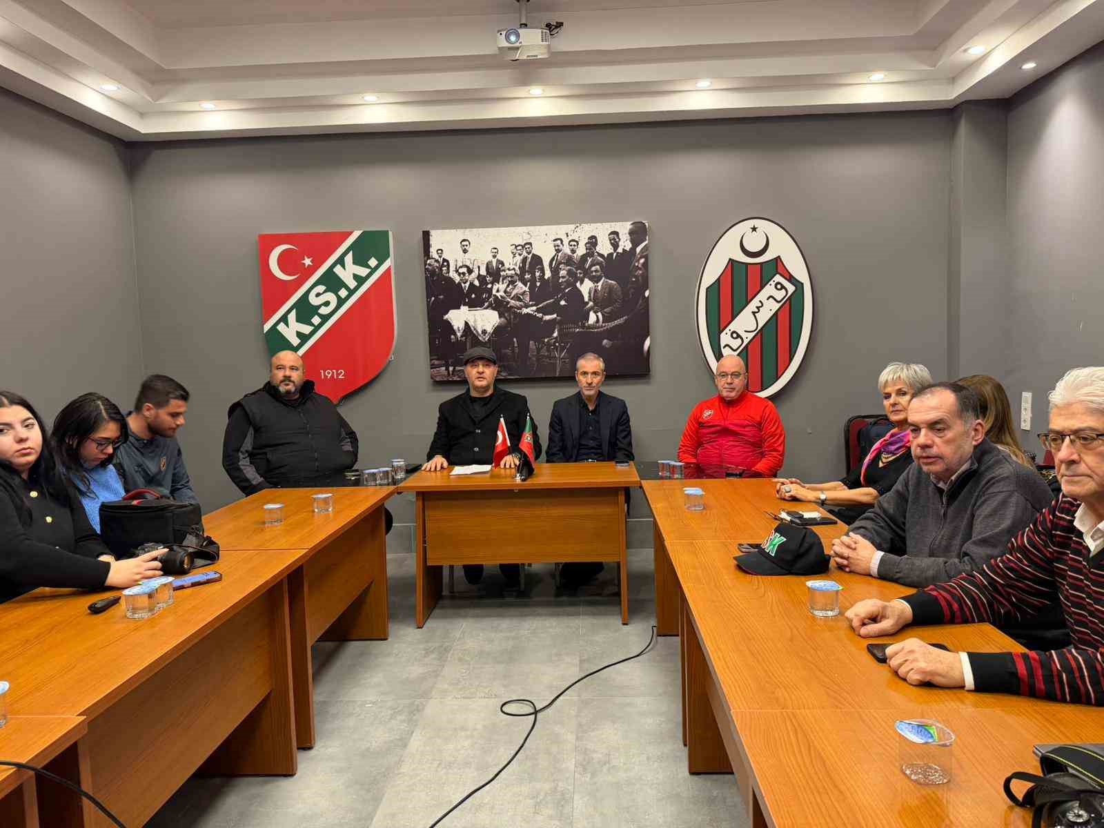 karsiyaka spor kulubu hikayene sahip cik kampanyasi baslatti 2 ycWSaJaz