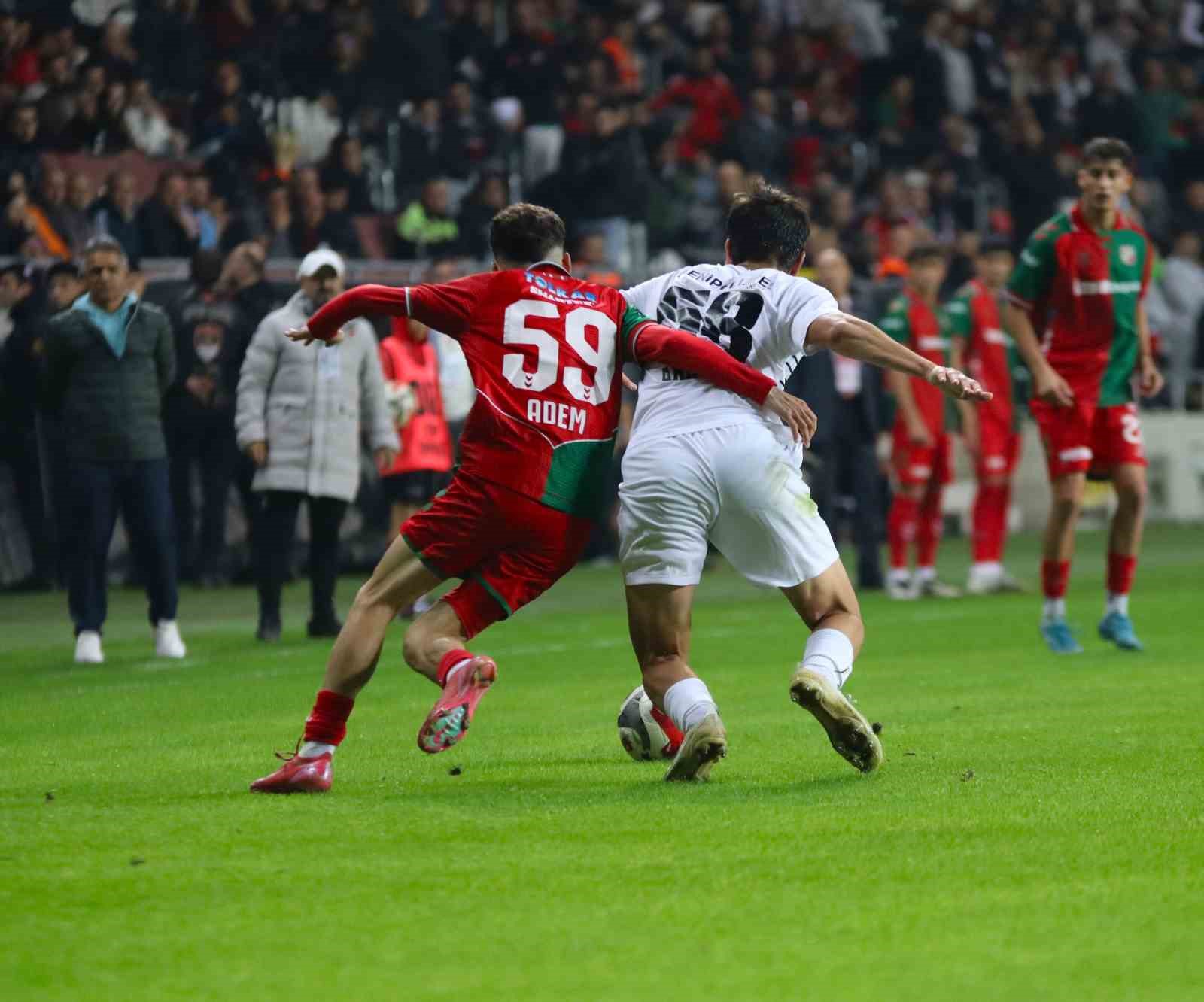 karsiyakada 2007 dogumlu adem yesilyurt firtinasi 0