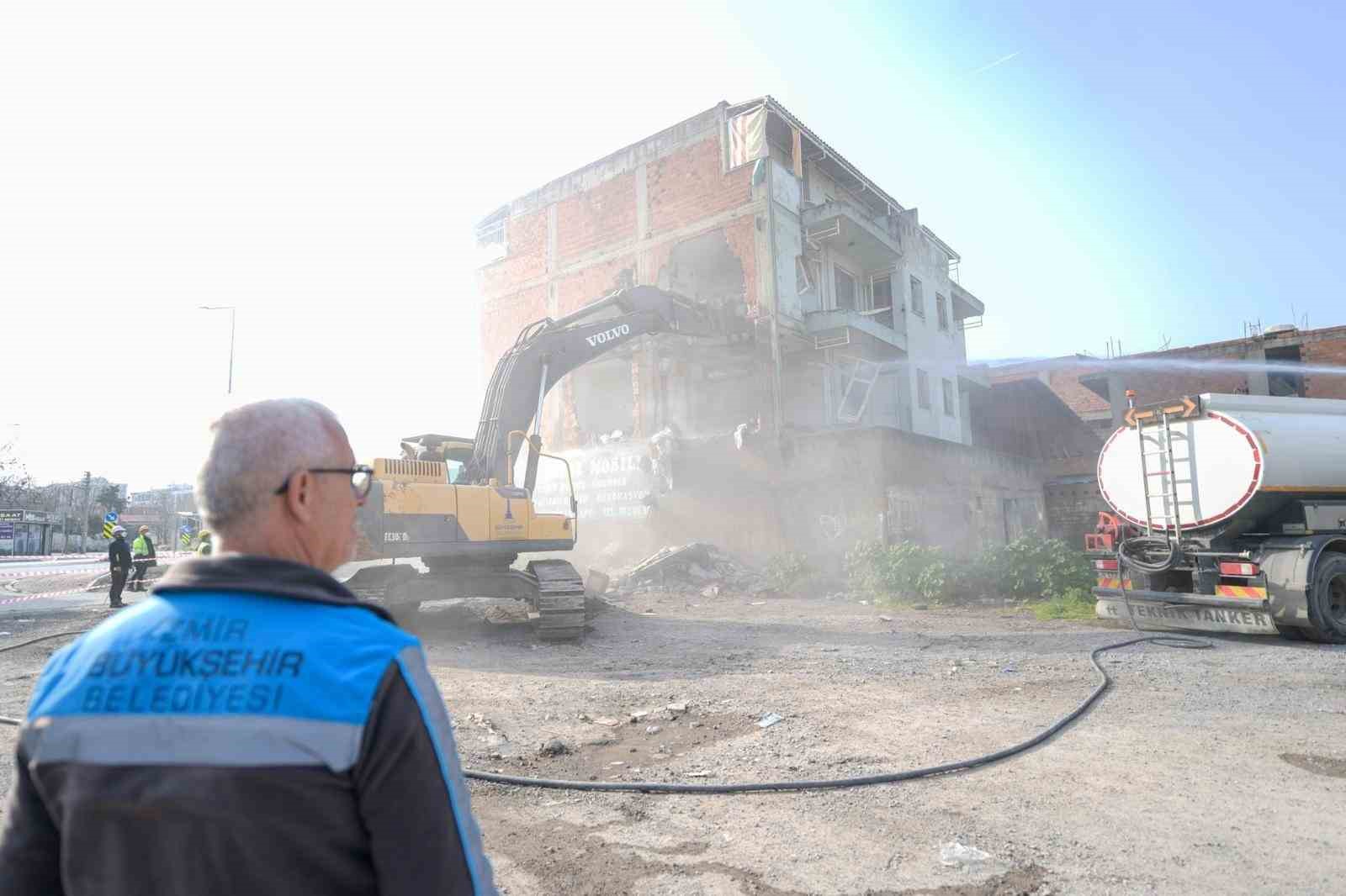 karsiyakada kesintisiz ulasim icin yogun tempo 4 sDW2ag1j