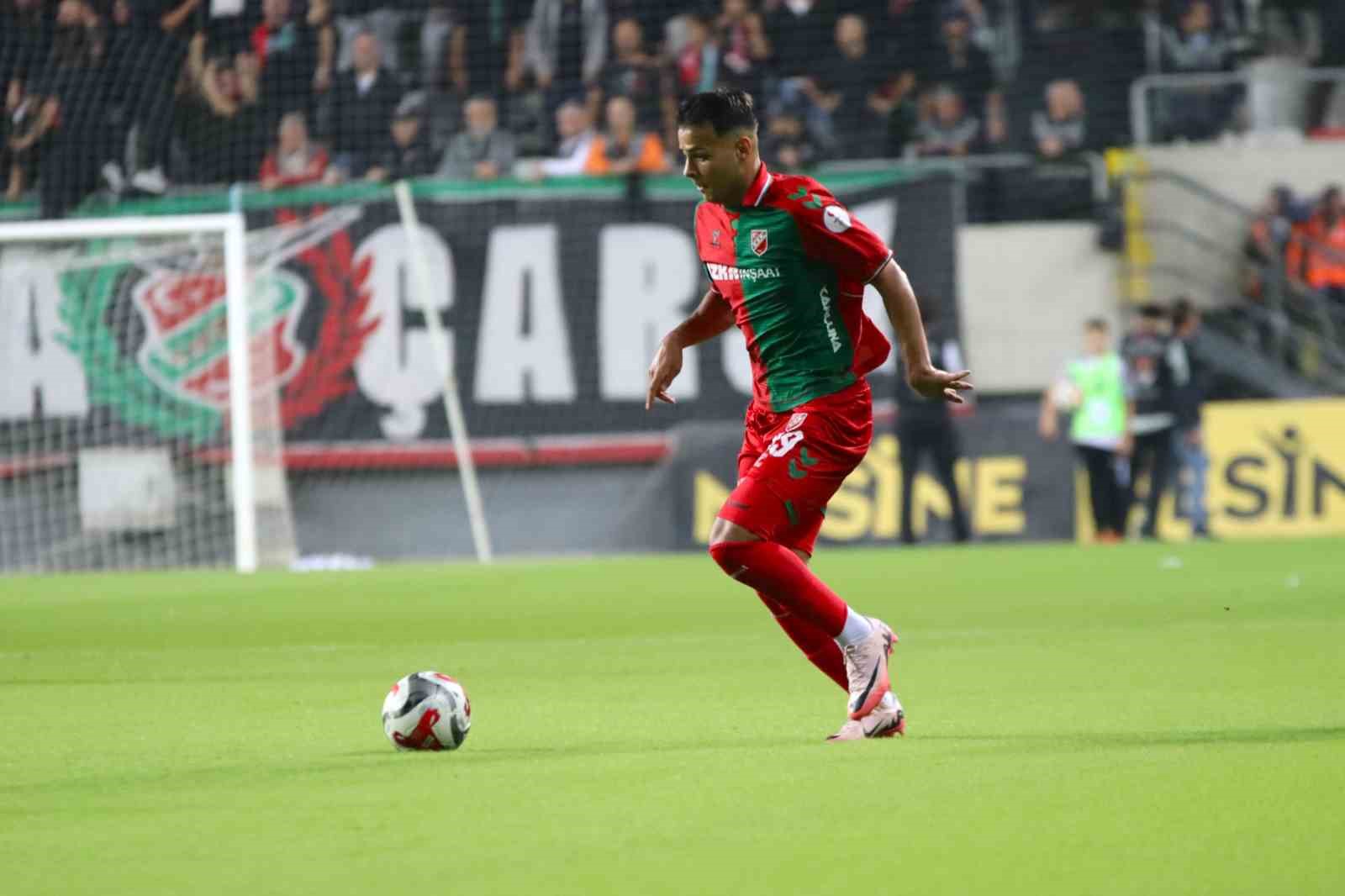 karsiyakada mehmet gunesle yollar ayrildi 1 ZGDU27t5