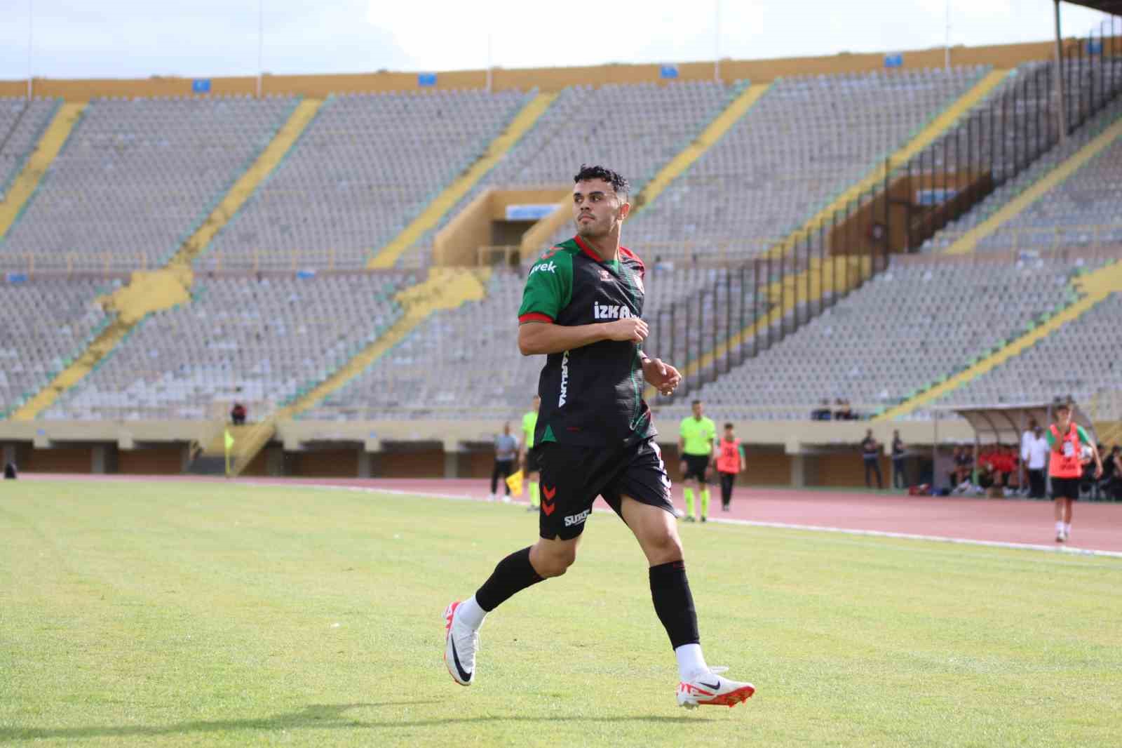 karsiyakadan ferdi burgaza anlamli veda 1 PITpq51f