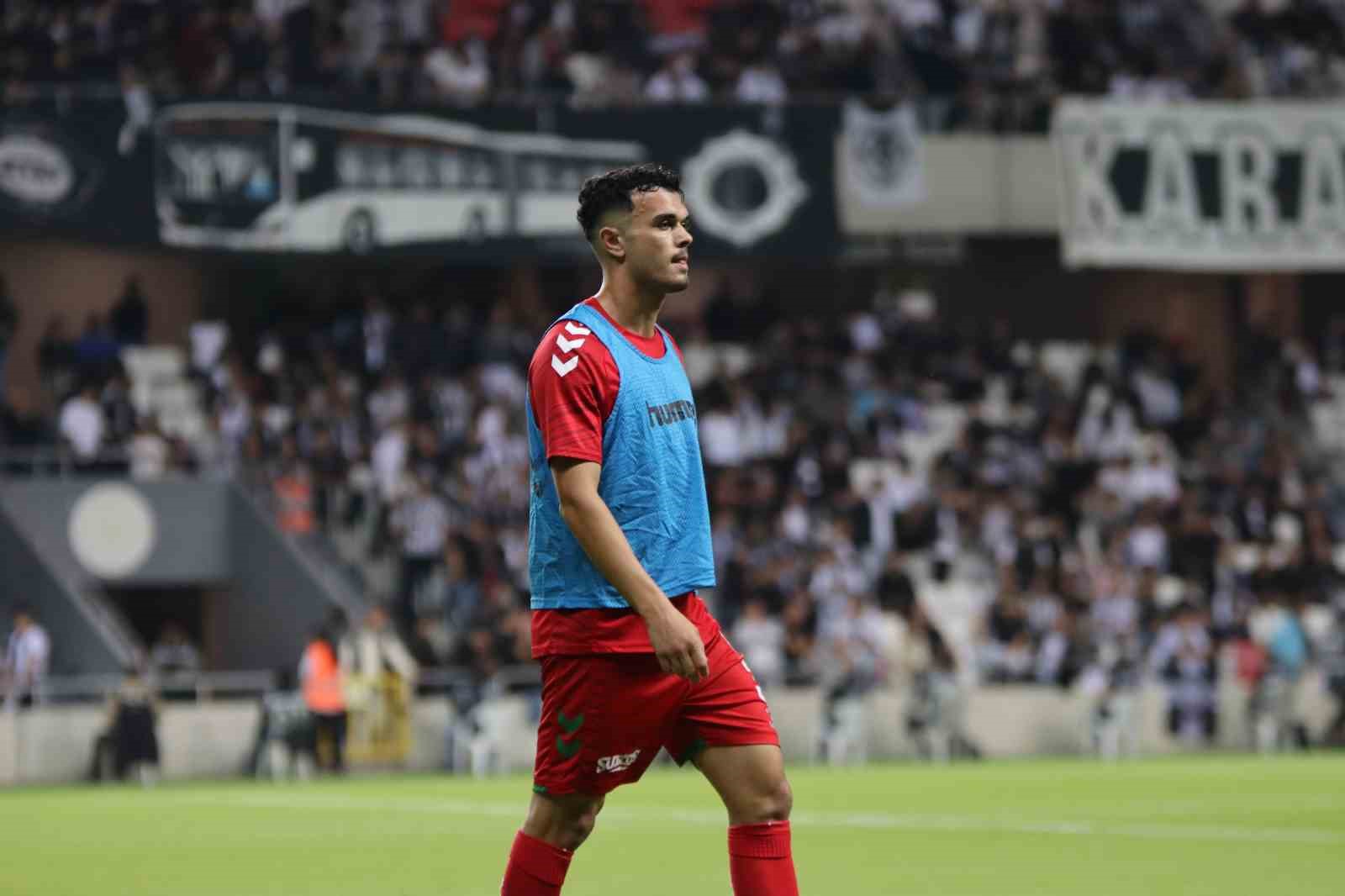 karsiyakadan ferdi burgaza anlamli veda 2 nMrHZ5ef