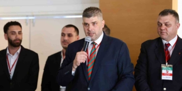 karsiyakanin-yeni-yonetimini-yogun-mesai-bekliyor-ga3zffkw.jpg