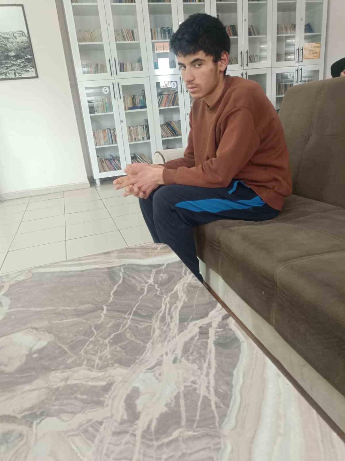 karsta 15 yasindaki cocuk 2 gundur kayip arama calismalari baslatildi 1 gHSdcbDb