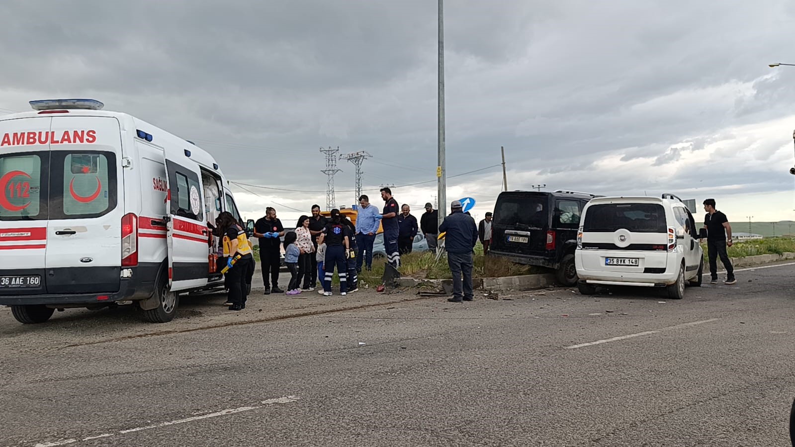 Kars’ta 2 araç çarpıştı: 3’ü çocuk 5 kişi yaralandı 5 karsta 2 arac carpisti 3u cocuk 5 kisi yaralandi 1 tKAnHjfp
