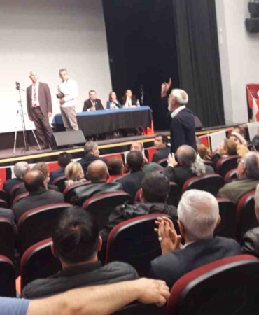 karsta-chp-karisti-kongrede-saibe-iddiasi-gerginlige-neden-oldu-rDitFJjy.jpg
