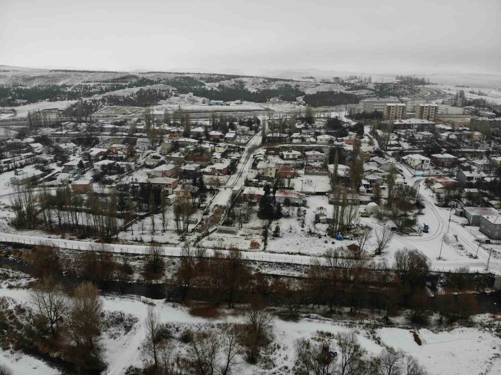 karsta kar coskusu cocuklar kardan adam yapti kizak kaydi 8 FtBLtKIA